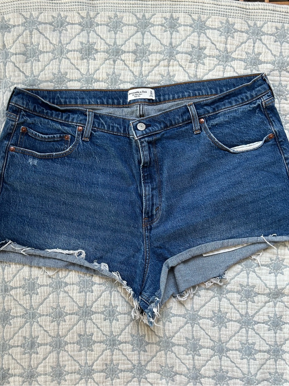 A&F Mom Short - 35